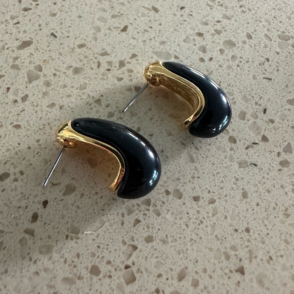 Black and gold earrings